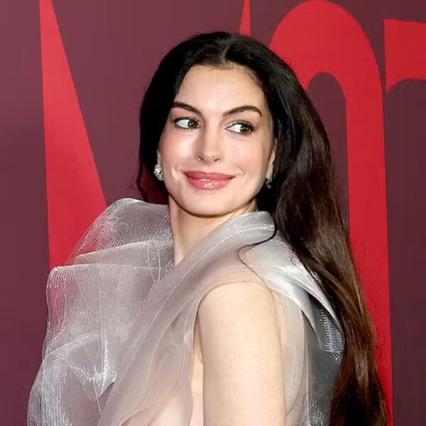 Anne Hathaway confirma que novo filme de “O Diário da Princesa” está em desenvolvimento