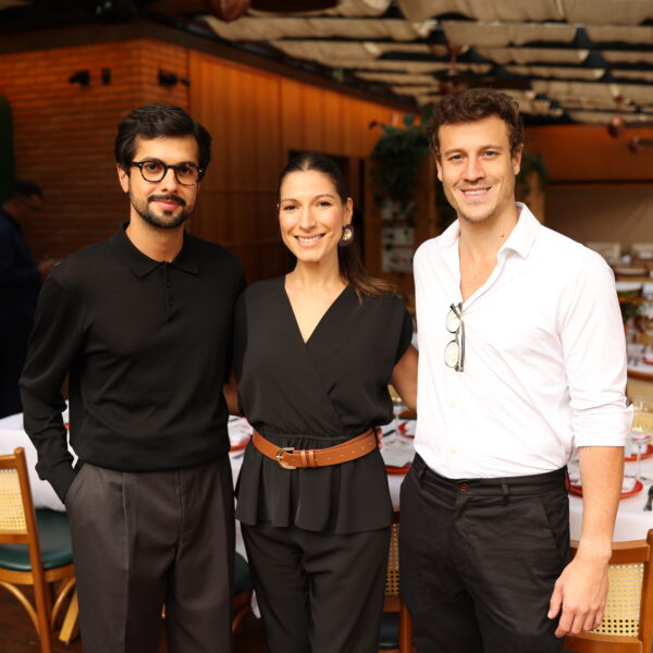 Le Creuset reúne arquitetos para experiência que conecta design, gastronomia e arte durante a SP-Arte