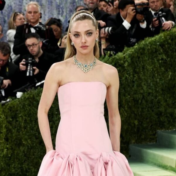 Tiffany & Co. ilumina o tapete vermelho do Met Gala 2026 em Nova York