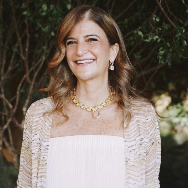 JK Iguatemi reúne moda, música e experiências para celebrar o Dia das Mães
