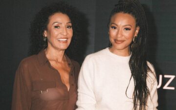 Luz da Lua reúne Sheron Menezzes e a mãe, Veralinda, em experiência sensorial no JK Iguatemi