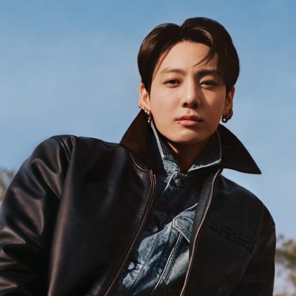 Jung Kook revisita os códigos clássicos da Calvin Klein em cápsula inspirada nos anos 90