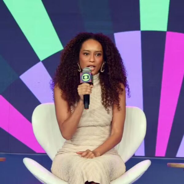 Taís Araujo debate tecnologia e educação durante festival LED