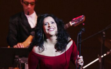Show intimista de Gal Costa de 2003 chega aos streamings