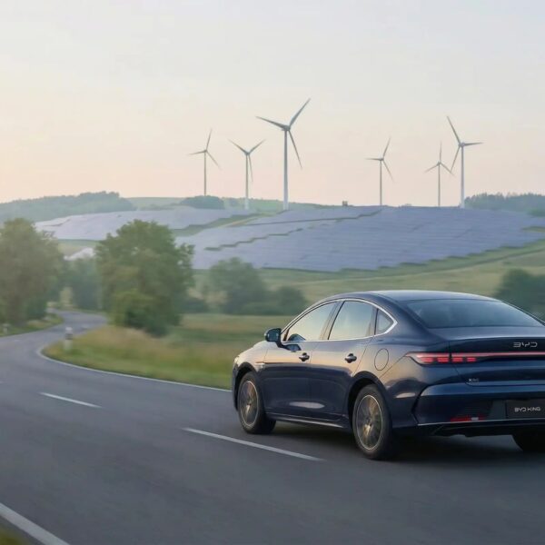 O novo luxo silencioso: por que o BYD King virou desejo urbano