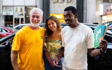Alex Atala reúne brasileiros em Nova York em celebração na véspera da estreia do Brasil na Copa do Mundo