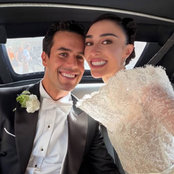 Elisa Zarzur e Alexandre Negrão se casam em Paris e reúnem convidados em castelo francês
