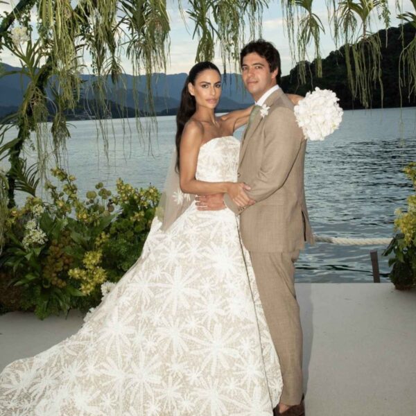 Casamento de Saide Mattar e Alceu Vasone transforma Ilha Capivari em cenário de celebração inesquecível