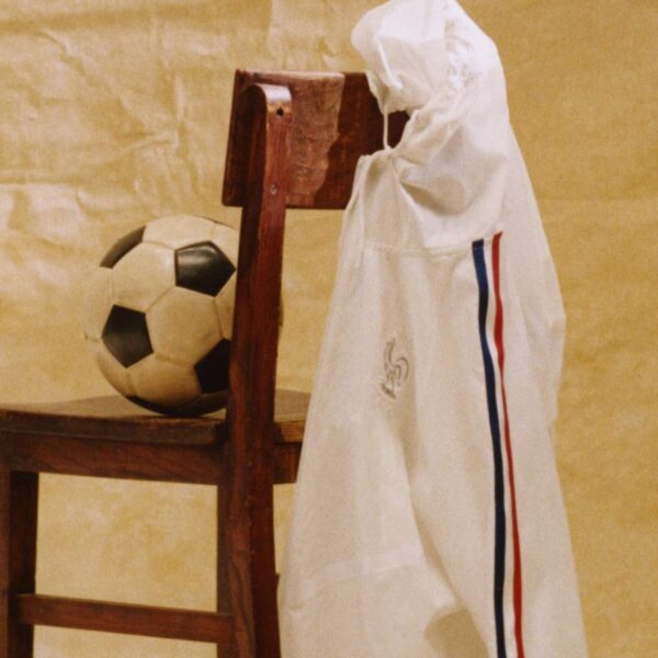 Jacquemus leva sua interpretação do futebol à Galeries Lafayette Paris Haussmann