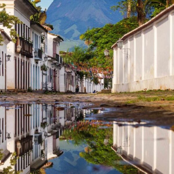 Slow travel chegou ao Brasil com endereço fixo: Paraty