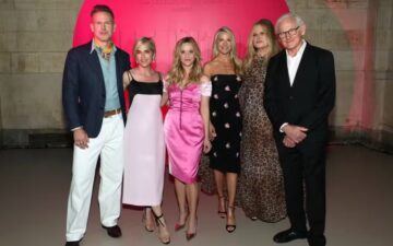Elenco de ‘Legalmente Loira’ se reúne em Nova York para celebrar 25 anos do filme