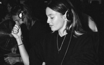 Filha de Bob Sinclar estreia como DJ no Brasil em festa oficial do GP São Paulo de Fórmula 1