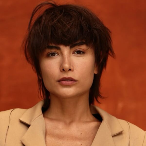 Maria Casadevall vive nova fase entre teatro, cinema e streaming
