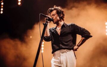 Harry Styles desembarca no Brasil para quatro shows em São Paulo