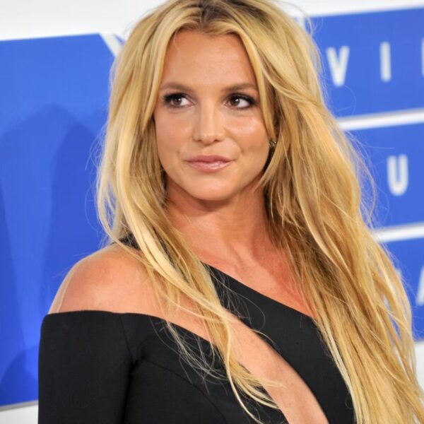 Cinebiografia de Britney Spears define roteirista para o projeto