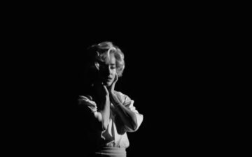 Dakota Johnson vive Marilyn Monroe em novo curta