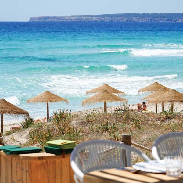 Trancoso en Formentera leva atmosfera do vilarejo baiano ao verão europeu