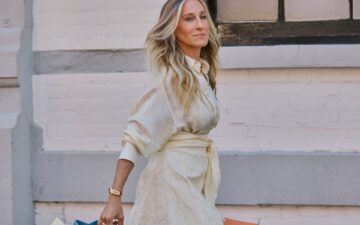 Sarah Jessica Parker antecipa clima da nova campanha de verão da Arezzo