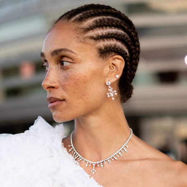 Pandora leva joias às passarelas e à gala de 20 anos da Copenhagen Fashion Week