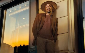 Jota.Pê fala sobre autenticidade, autocuidado e a conexão entre música e perfumaria