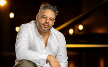 Zaccai Curtis leva o jazz latino ao Teatro Iguatemi em setembro