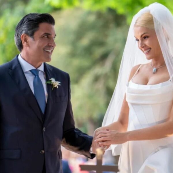 Ana Hickmann surpreende com vestido de 40 metros de tafetá no casamento com Edu Guedes