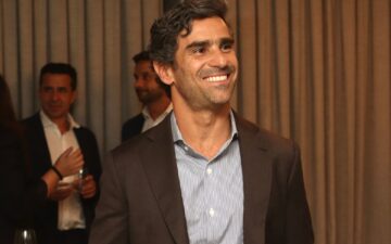 Bruno Colella recebe Ricardo Amorim na estreia da BRNC X