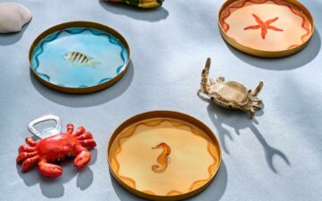Corais e formas marinhas inspiram nova coleção para a casa