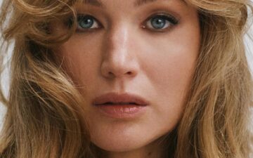 Jennifer Lawrence estreia no mercado de beleza com marca própria de cuidados capilares