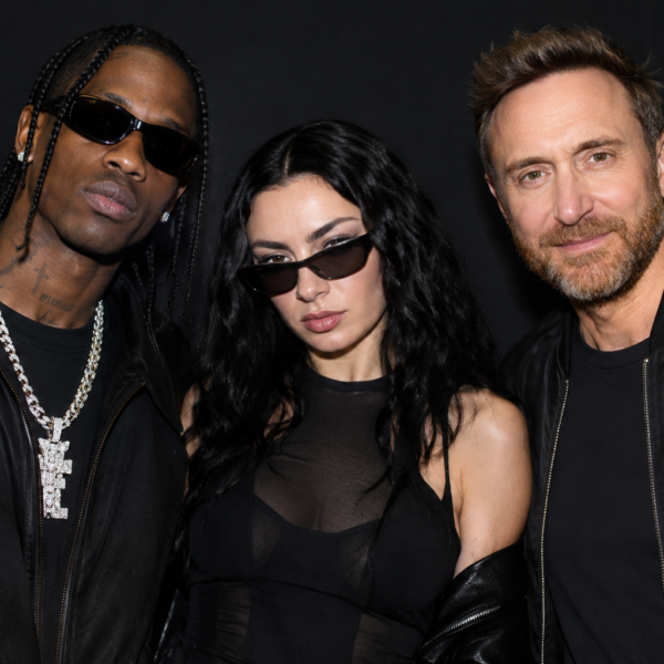 Travis Scott, Charli XCX e David Guetta já têm dia marcado no Lollapalooza 2027