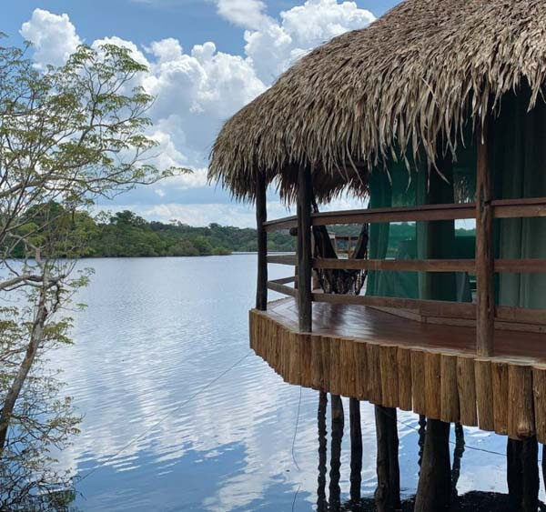Férias na Amazônia: hotel de selva oferece experiências em família em meio à natureza