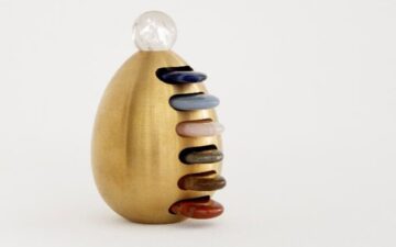 Quando a obra pede presença, Janet Vollebregt transforma arte em experiência sensorial