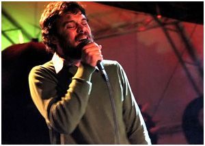 Rodrigo Amarante tem boas novas: vai lançar álbum solo em 2013