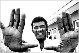 Coluna Alto-falante no ar