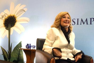 Karen Berg diretora do Kabbalah Center volta a São Paulo