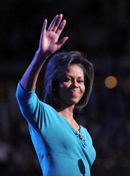 Michelle Obama escolhe pessoalmente o que quer vestir