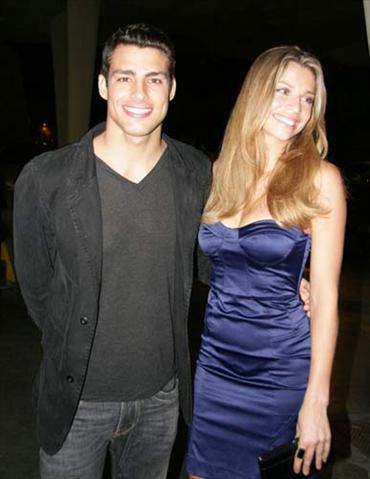 Grazi Massafera e Cauã Reymond vão casar