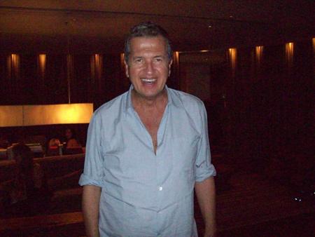 Mario Testino diz que pretende se mudar para o Brasil