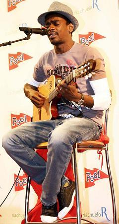 Pool volta ao mercado