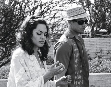 Angelina Jolie e Brad Pitt devem se casar