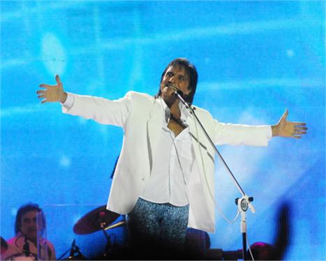 Roberto Carlos faz show extra em São Paulo