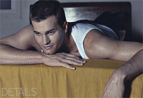 Na revista “Details” de setembro, Tom Brady fala que Gisele Bündchen é sua versão feminina