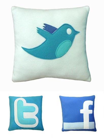 Loja virtual lança alfomadas inspiradas no site de relacionamentos Twitter