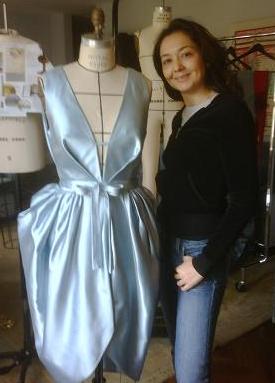 A estilista Kiki Rollemberg foi buscar inspiração nas viagens pelo Oriente para criar as estampas e tecidos da nova coleção.