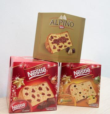 Glamurama acaba de receber um presente superespecial de Daniela Zurita. Trata-se da primeira fornada dos panetones especiais de Natal da Nestlé nas versões Alpino, frutas cristalizadas e classic. Ficou com água na boca, glamurette? A gente também!