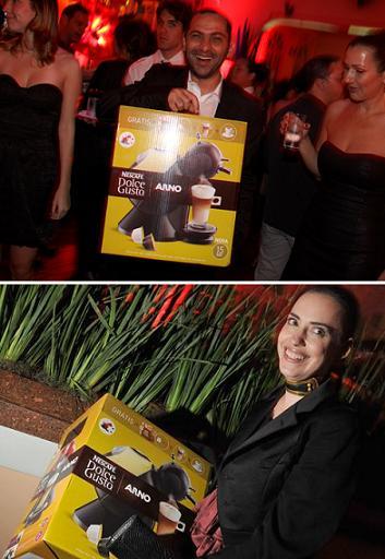 Sabe a Nescafé Dolce Gusto, sobre a qual Glamurama falou nesse fim de semana? Pois é, alguns sortudos que passaram pela festa de três anos da revista “Joyce Pascowitch”, que rolou nesse sábado, aqui em São Paulo, puderam levar uma de presente.