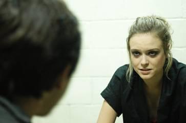 Nem bem estreou e já virou notícia. Foi com sala lotada que a peça “A Lua é Minha”, de Mario Bortolotto, entrou em cartaz em São Paulo, nessa quarta-feira.