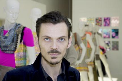 Matthew Williamson anunciou que vai lançar sua primeira coleção masculina