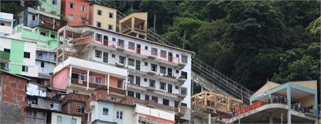 Está confirmado. Madonna vai mesmo até Santa Marta na tarde desta sexta-feira.