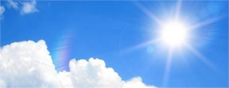 Os glamurettes tem um motivo a mais para passar na Drogaria Iguatemi. É que nesta quarta-feira chegou por lá o Innéov Solar.